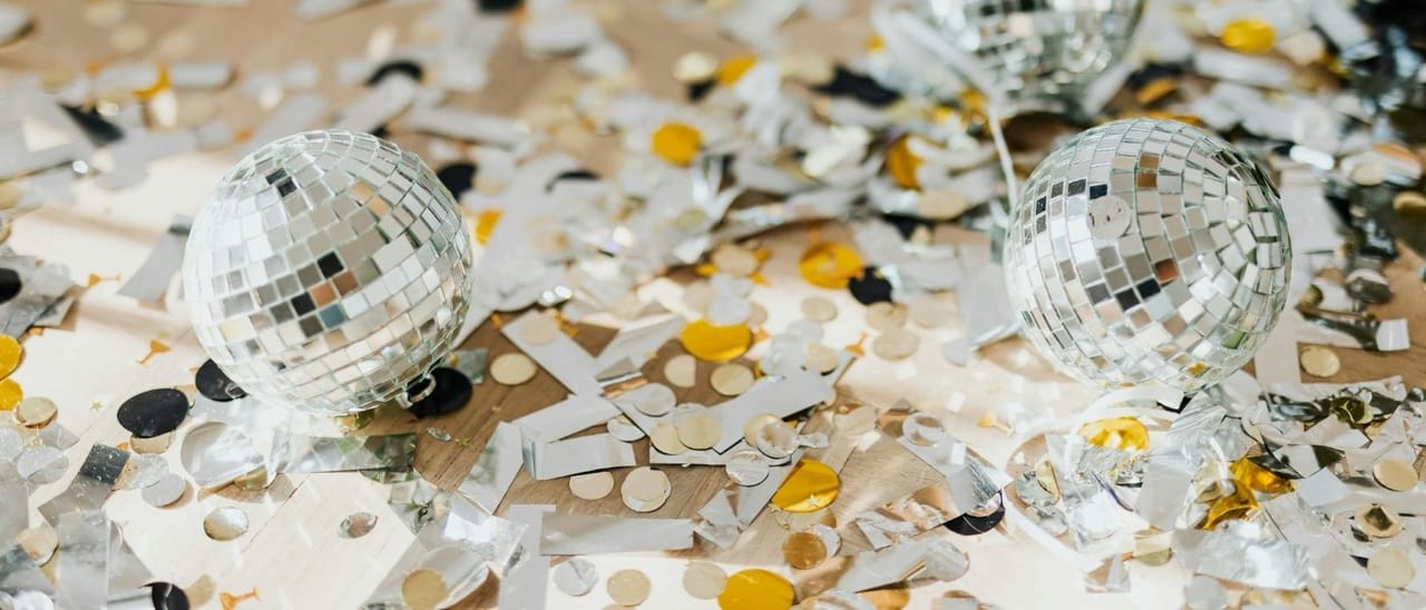 Discoballen en confetti